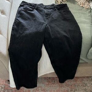 NWOT Black Straight Baggy Jeans